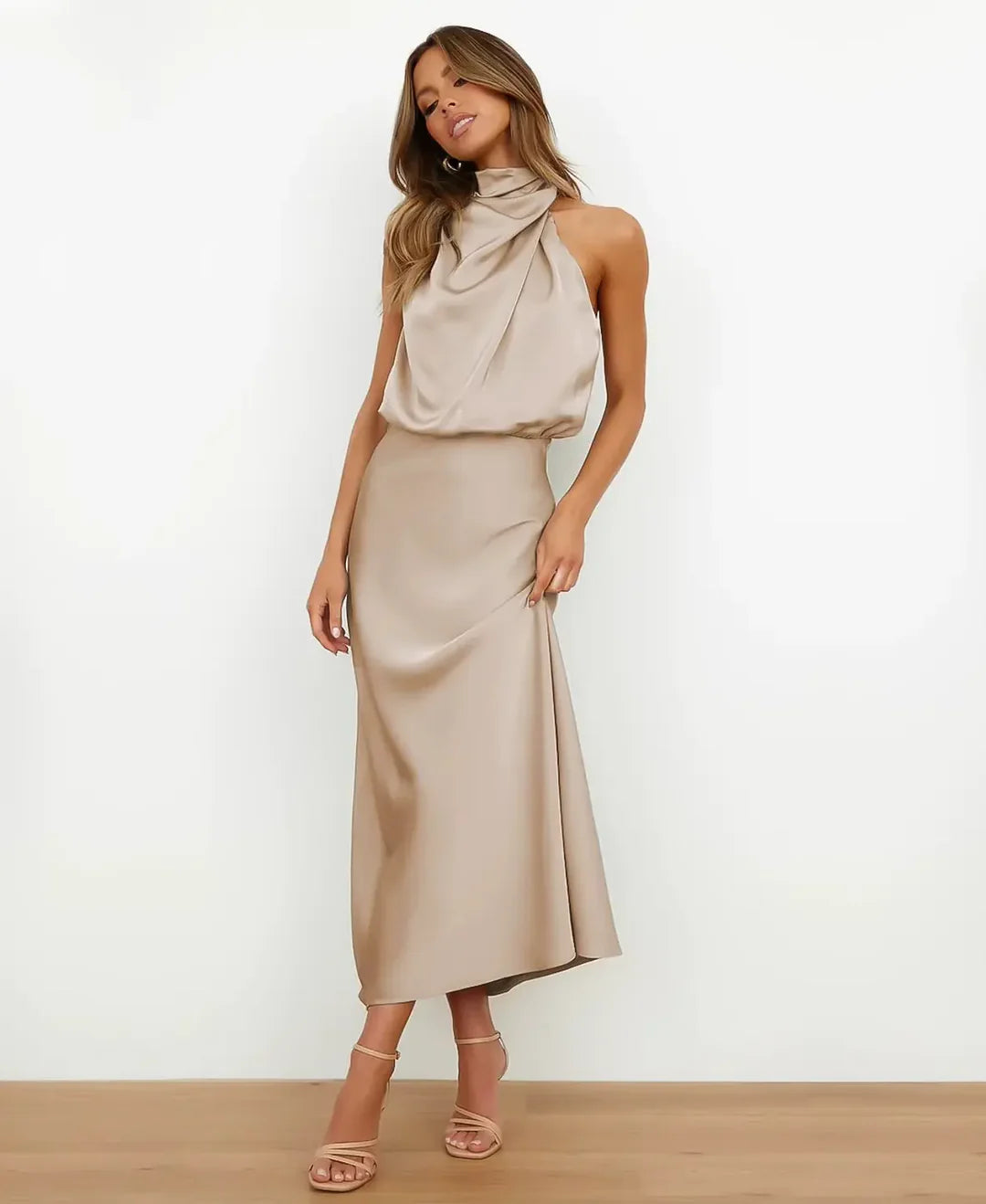 Midi Dress in Soft Fabric | Elegant Design for Formal Events and Everyday Wear