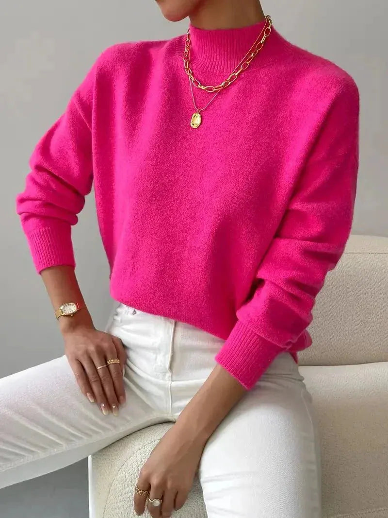 Elegant Women's Turtleneck Sweater in Soft Knit for Casual or Office Wear