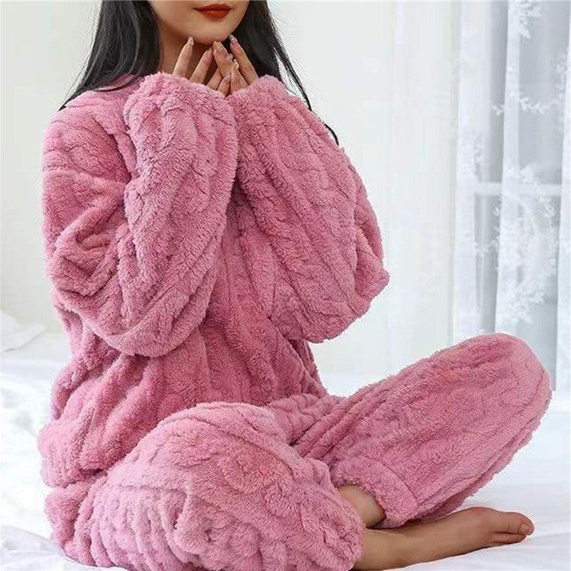 Fleece Pajama Set for Women and Men | Cozy Sleepwear for Relaxing Nights