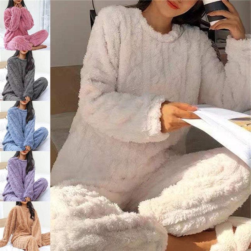 Fleece Pajama Set for Women and Men | Cozy Sleepwear for Relaxing Nights