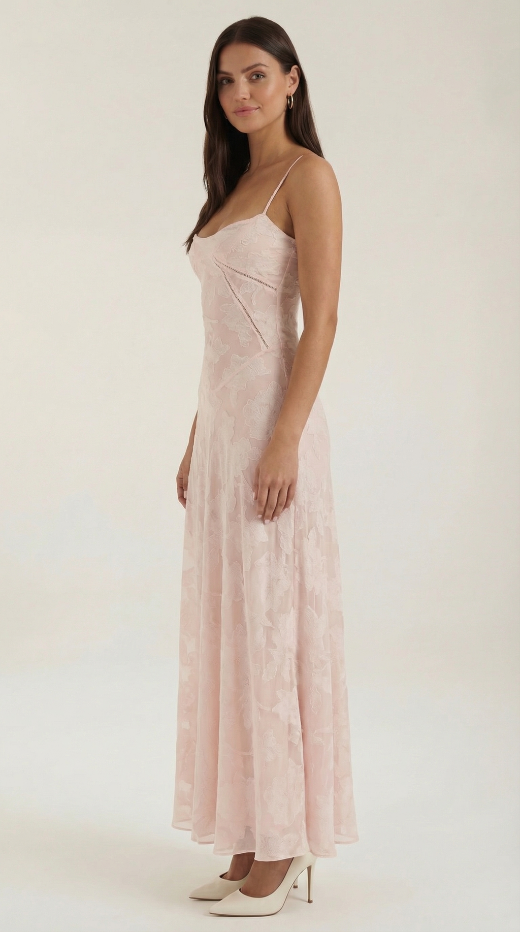 Lace Maxi Dress for Women - Elegant Floral Design - Perfect for Formal Events and Special Occasions