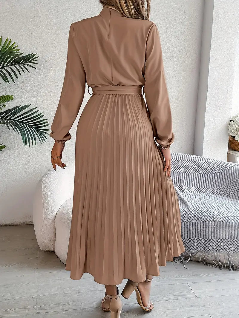 Long Sleeve Pleated Dress in Lightweight Fabric - Elegant Casual Wear for Women