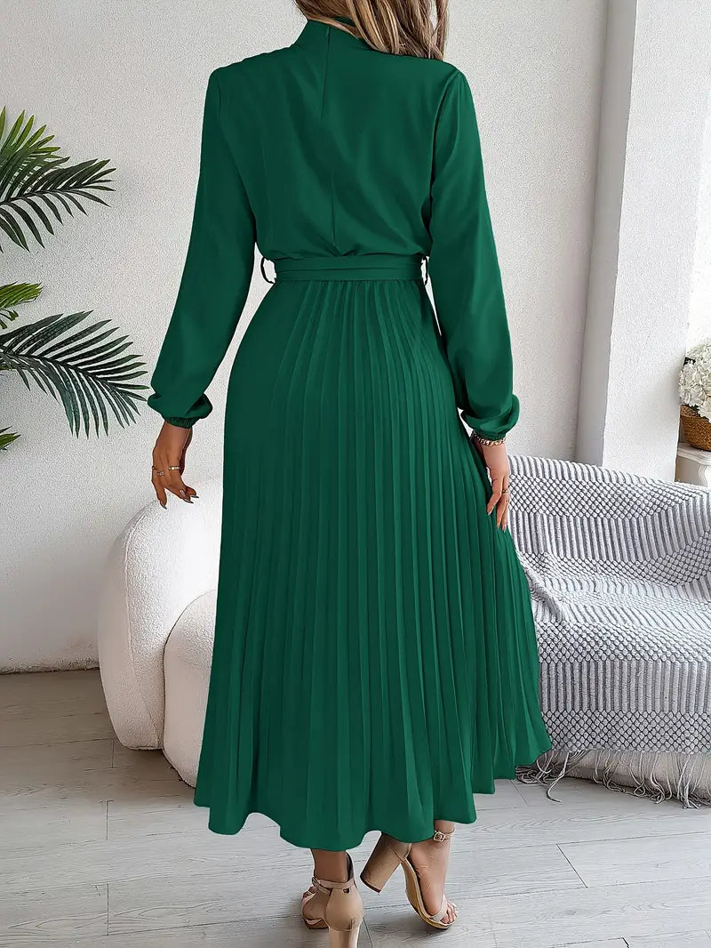 Long Sleeve Pleated Dress in Lightweight Fabric - Elegant Casual Wear for Women