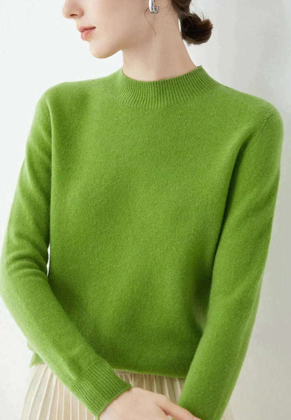 Luxury Cashmere Sweater for Women | Soft, Cozy Knitwear for Everyday Wear