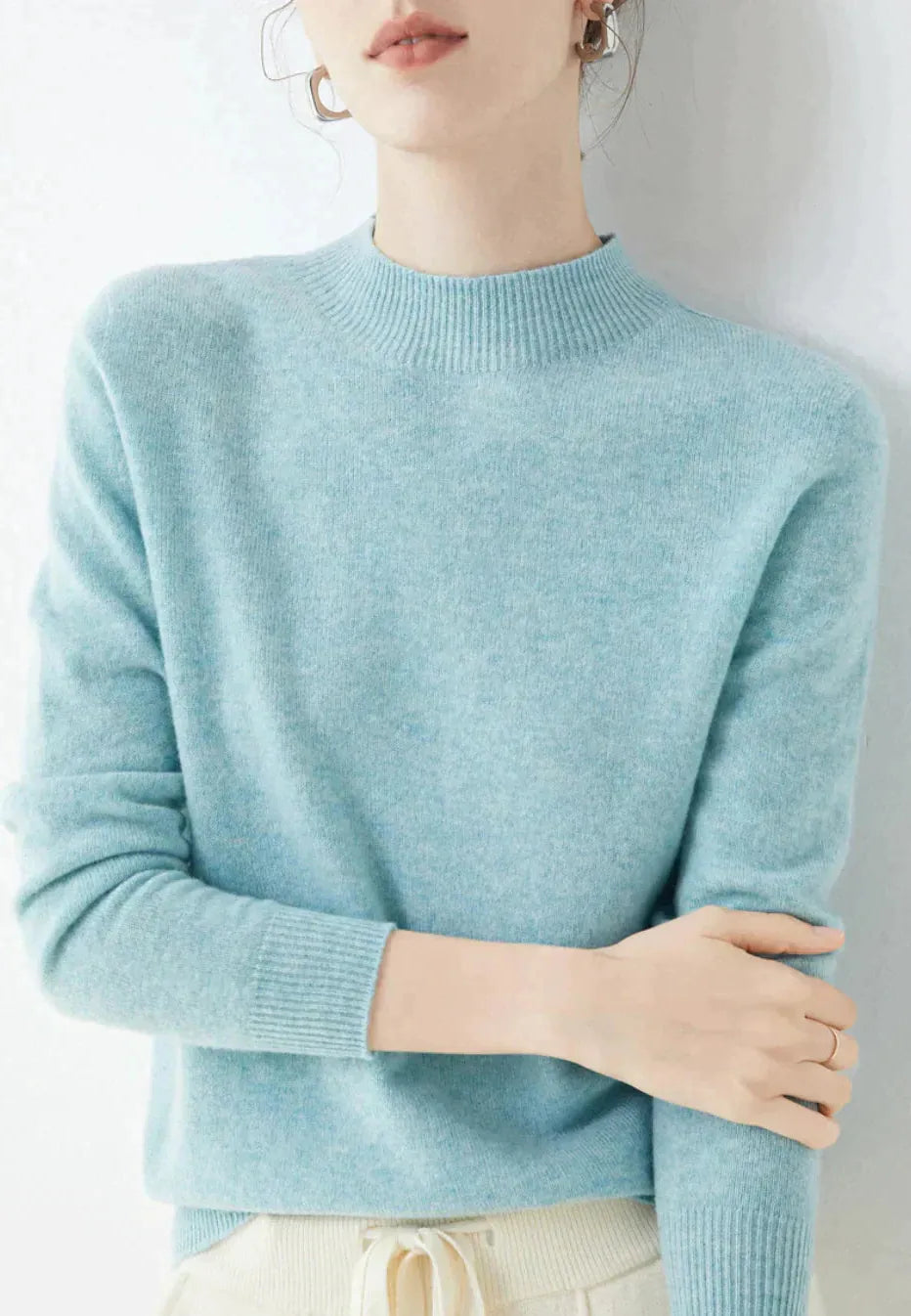 Luxury Cashmere Sweater for Women | Soft, Cozy Knitwear for Everyday Wear