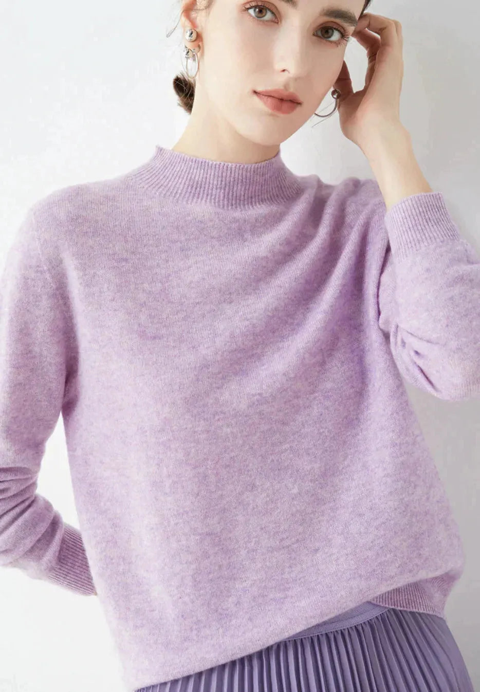 Luxury Cashmere Sweater for Women | Soft, Cozy Knitwear for Everyday Wear
