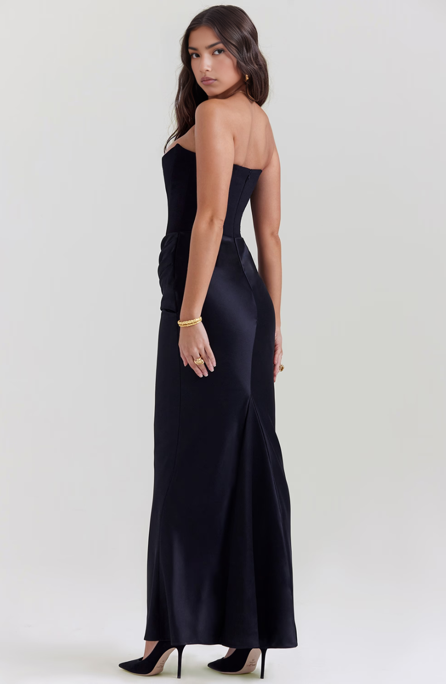 Strapless Bodycon Maxi Dress in Soft Fabric | Elegant Evening Wear for Women | Form-Fitting Design