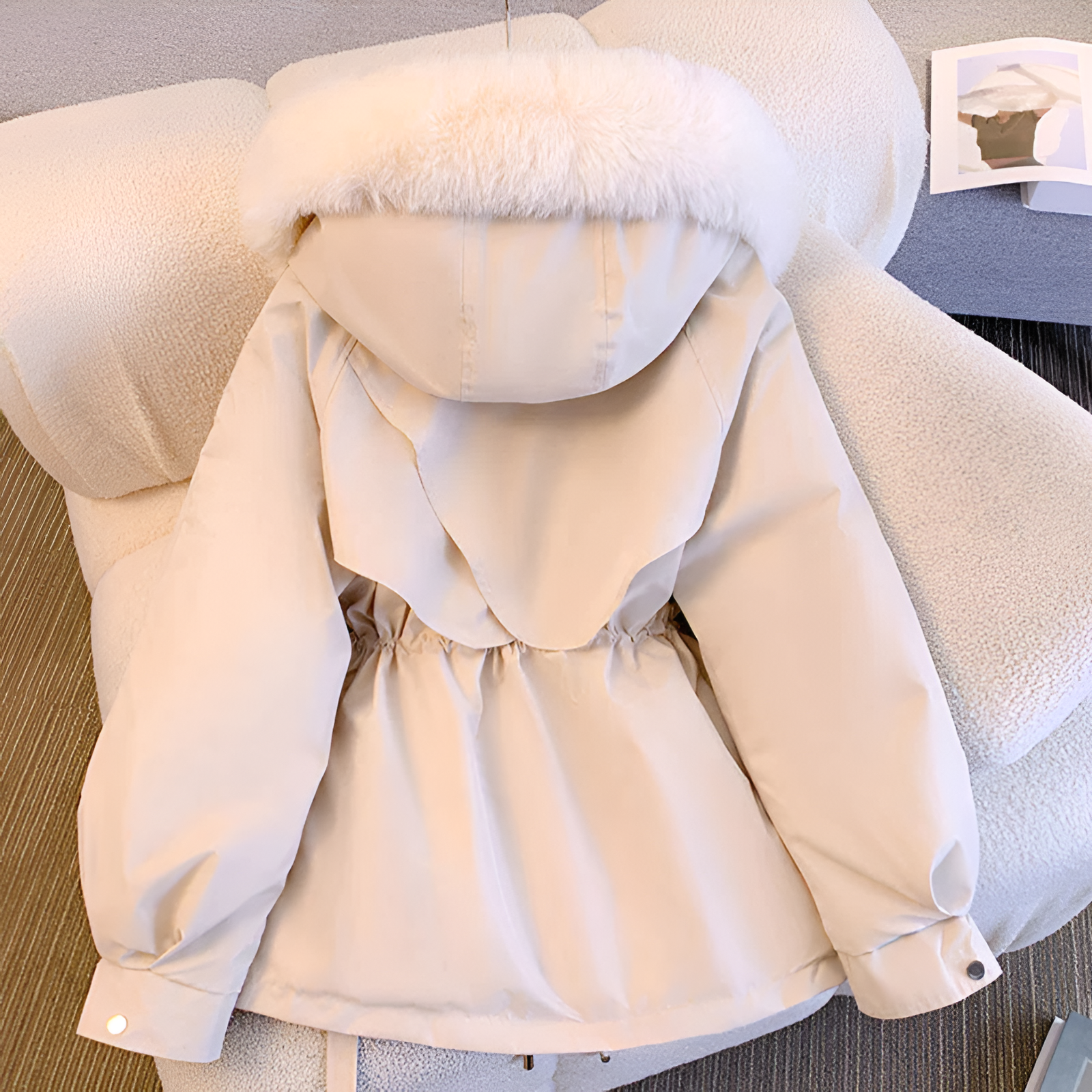 Women's Winter Coat with Drawstring Waist - Warm Casual Outerwear for Everyday Wear