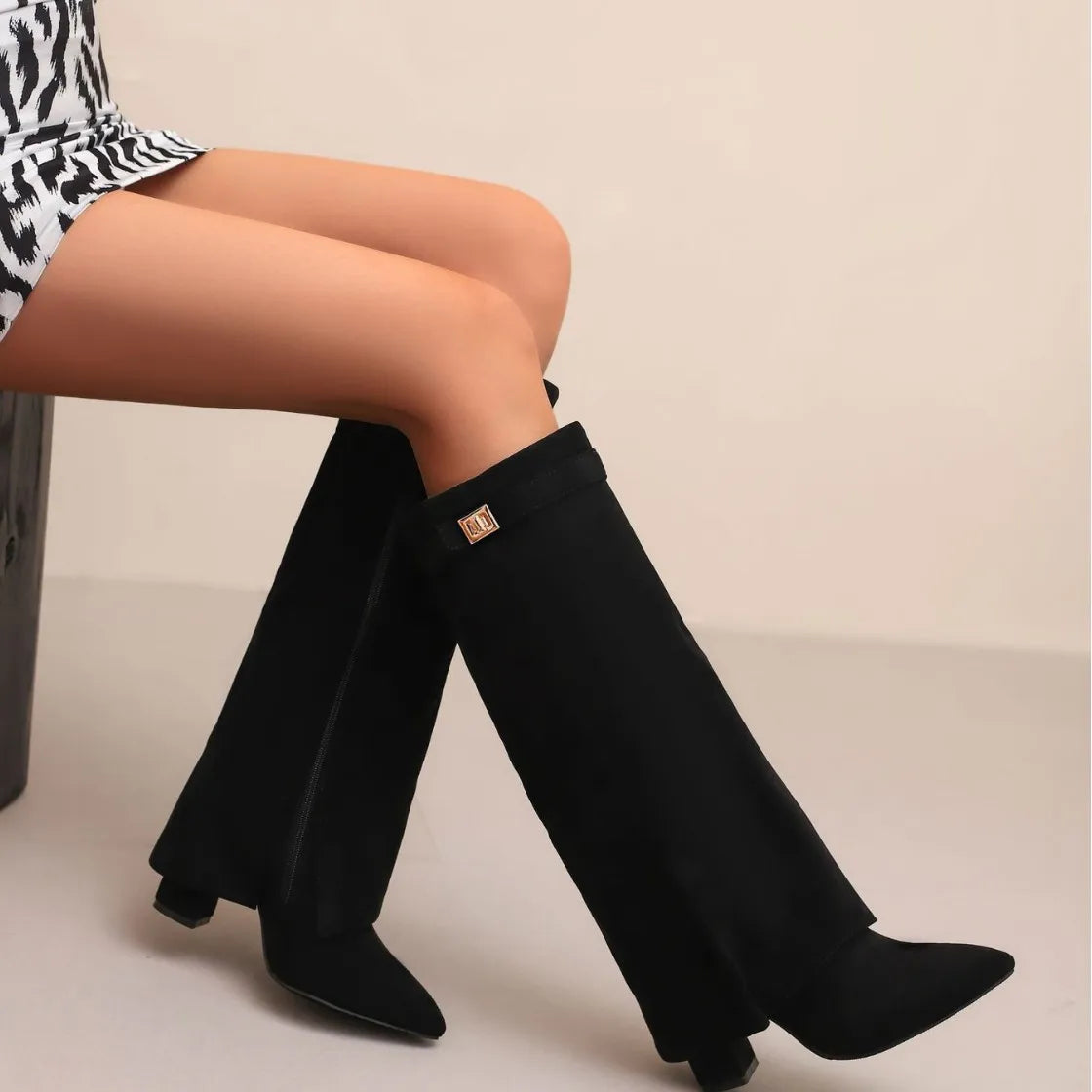 Women's Leather Thigh-High Boots with Buckle Detail for Fashionable Outfits and Stylish Footwear