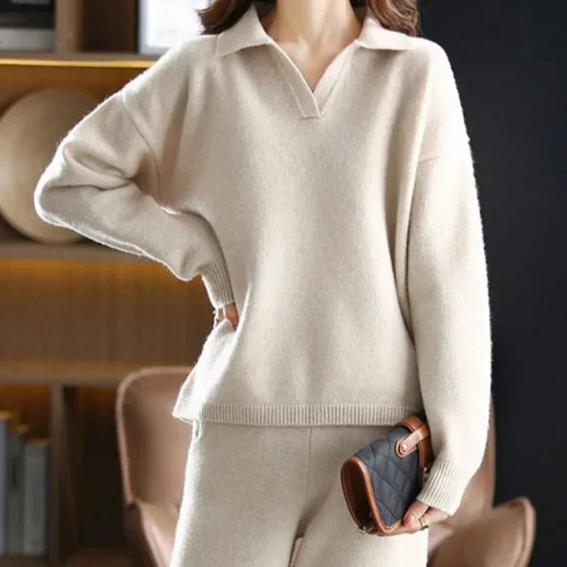 Women's Winter Lounge Set | Cozy Fabric | Relaxed Fit Sleepwear and Loungewear Outfit