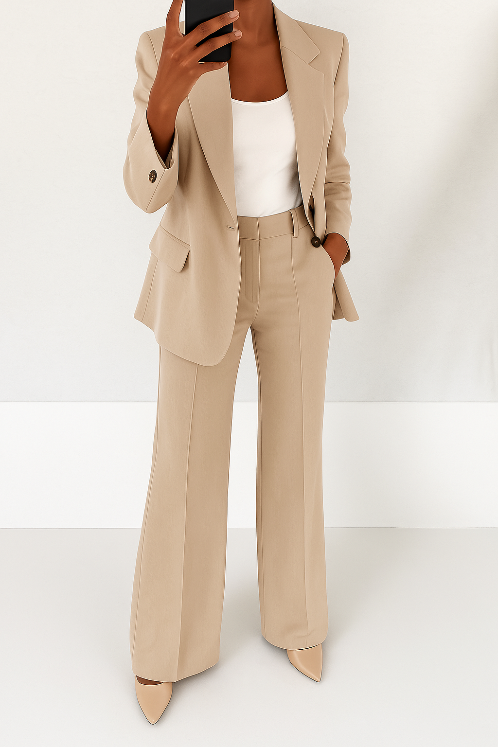Women's Tailored Suit Set | Timeless Design | Professional Attire
