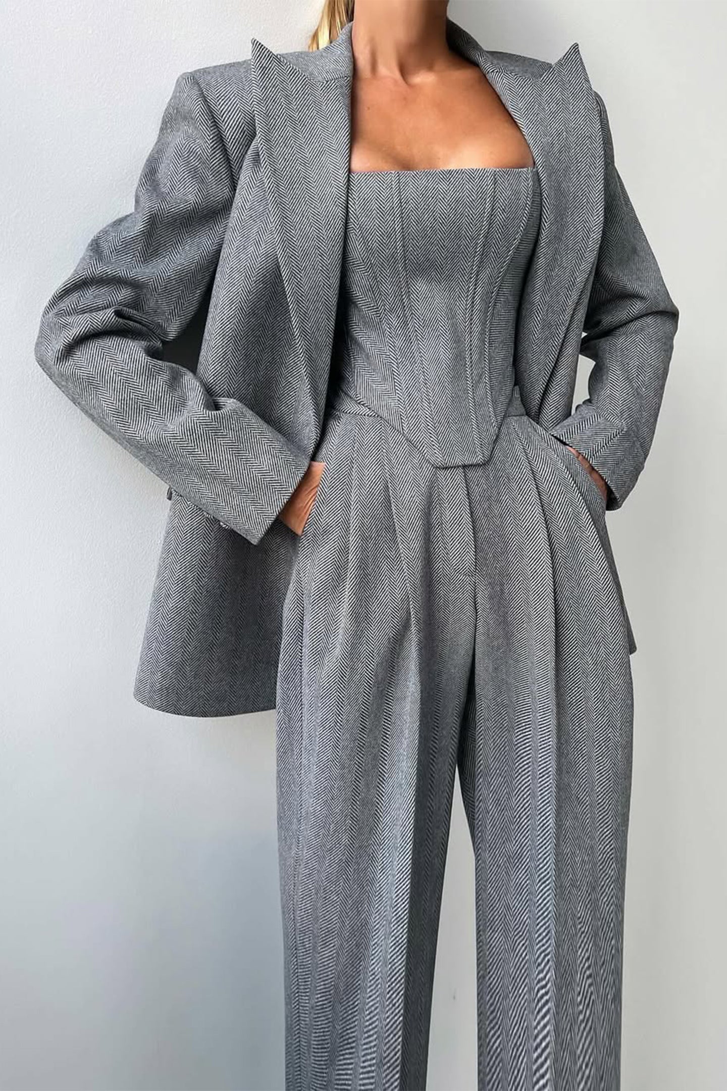 Women's Tailored Three-Piece Trouser Suit Set | Professional Office Attire for Events | Elegant Fit and Design